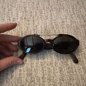 Vintage Web made in Italy Oval Black Sunglasses with Double Bridge